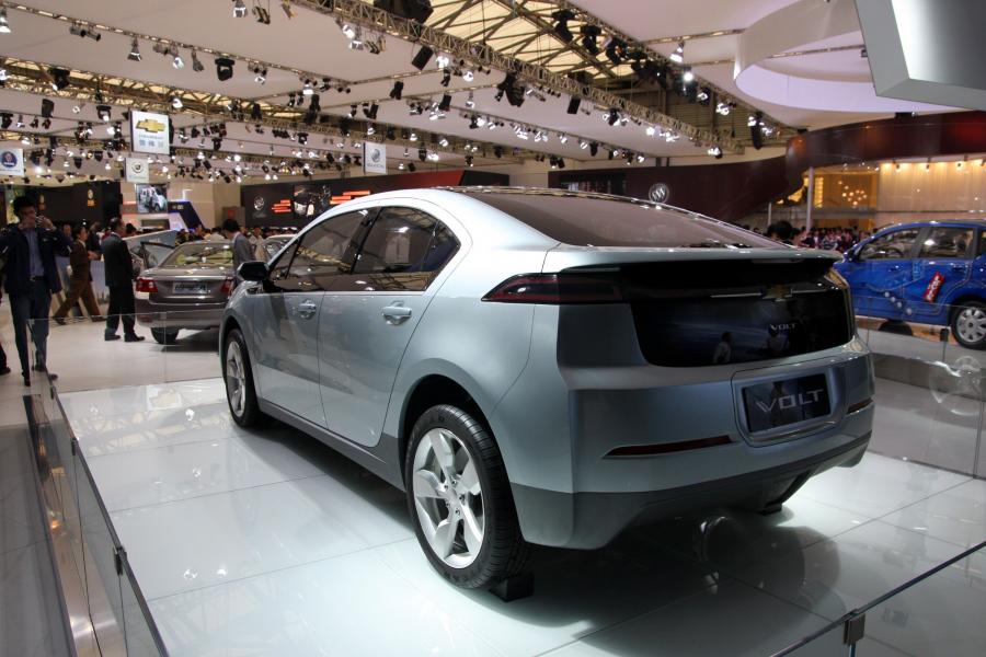  Chevrolet Volt 2011 года  (фото 178 из 356)